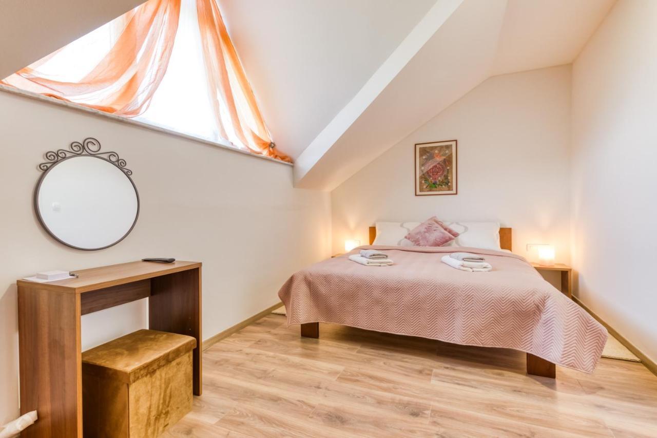 רקוביצה Apartmani Leptir מראה חיצוני תמונה