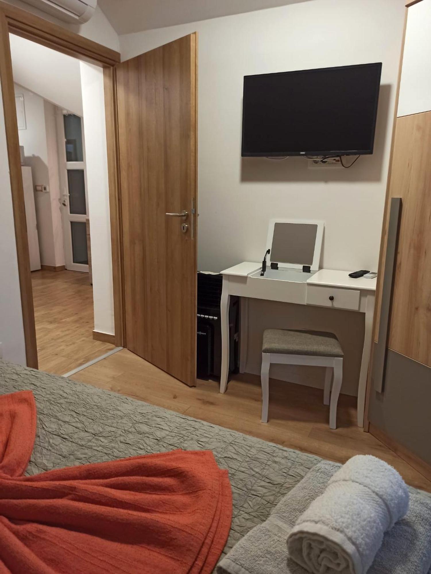 רקוביצה Apartmani Leptir מראה חיצוני תמונה